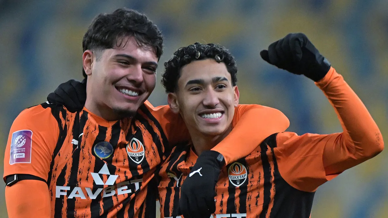 Konferans Ligi'nde puan durumu belli oldu: İşte ilk 8 ve play-off'a kalanlar