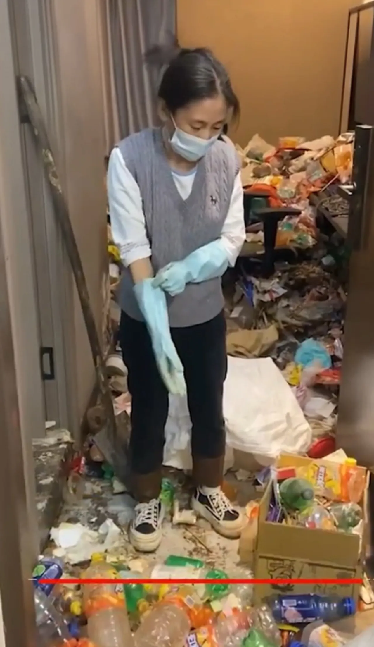 Şok eden manzara! 2 yıl boyunca aynı odada kaldı, otel yönetimine ‘pes’ dedirtti