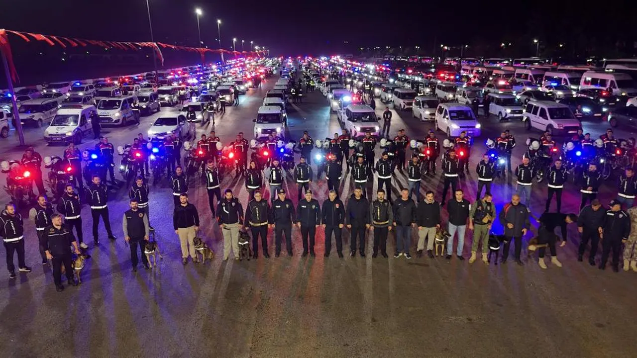 17 ilde Narkokapan operasyonu! 455 kişi tutuklandı