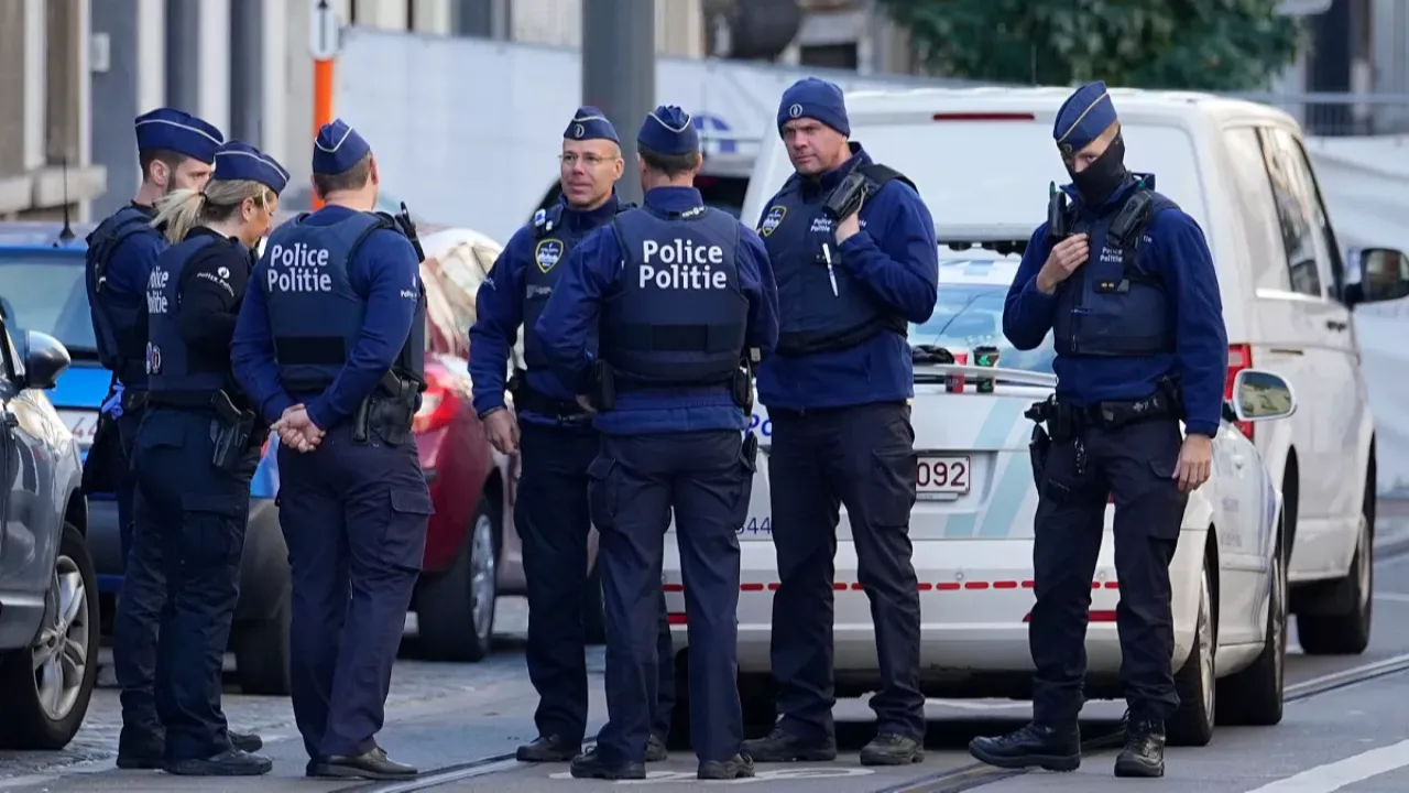 Belçika polisi AB merkezine baskın düzenledi