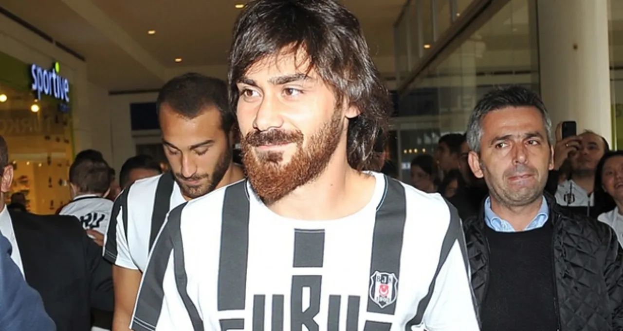 Beşiktaş, U-19 Akademi Takımı'nın teknik sorumlusu Veli Kavlak ile yolların ayrıldığını açıkladı