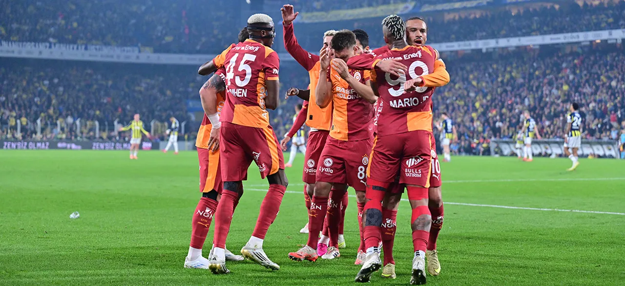 Galatasaray'ın gol sevinci sonrası Kazımcam'ın yaşadığı talihsiz olay