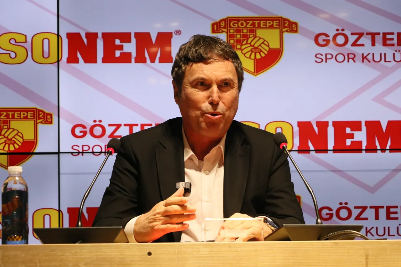 ISONEM Yönetim Kurulu Başkanı Kubilay Kurt ise Göztepe’ye sponsor olmaktan memnuniyet duydukları belirtti