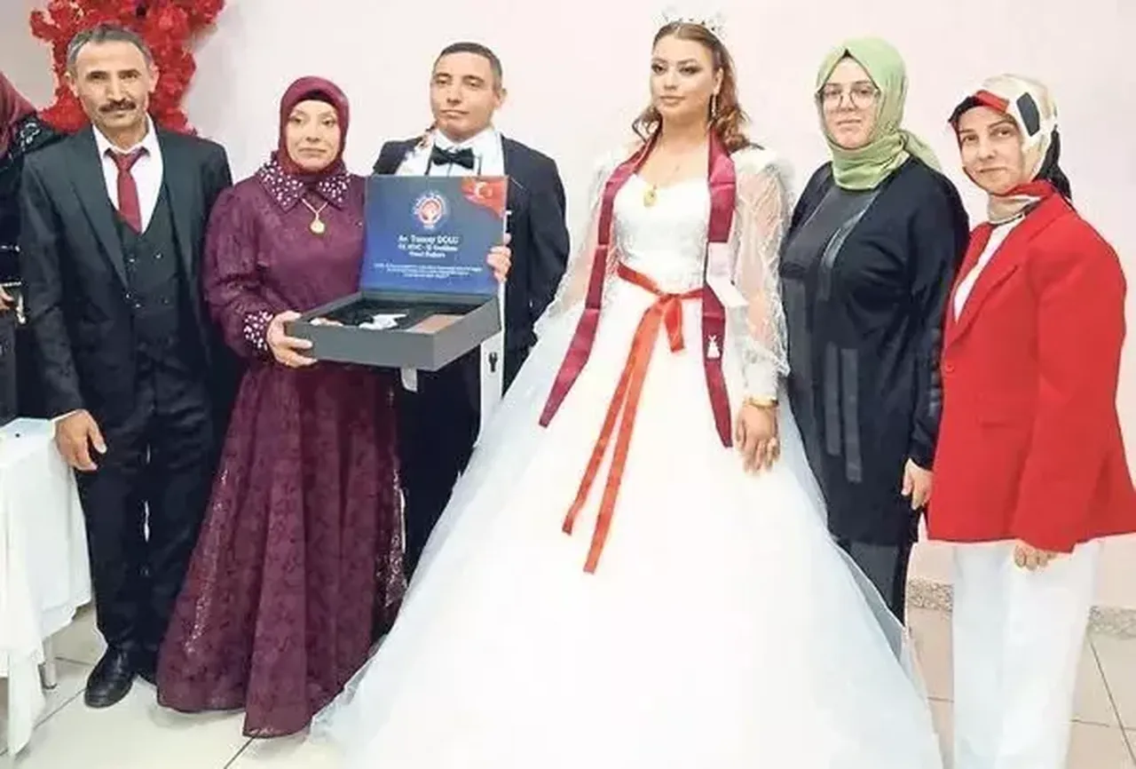Cezayirli gelin düğünden sonra altınları alıp kaçtı, baba intihar etti