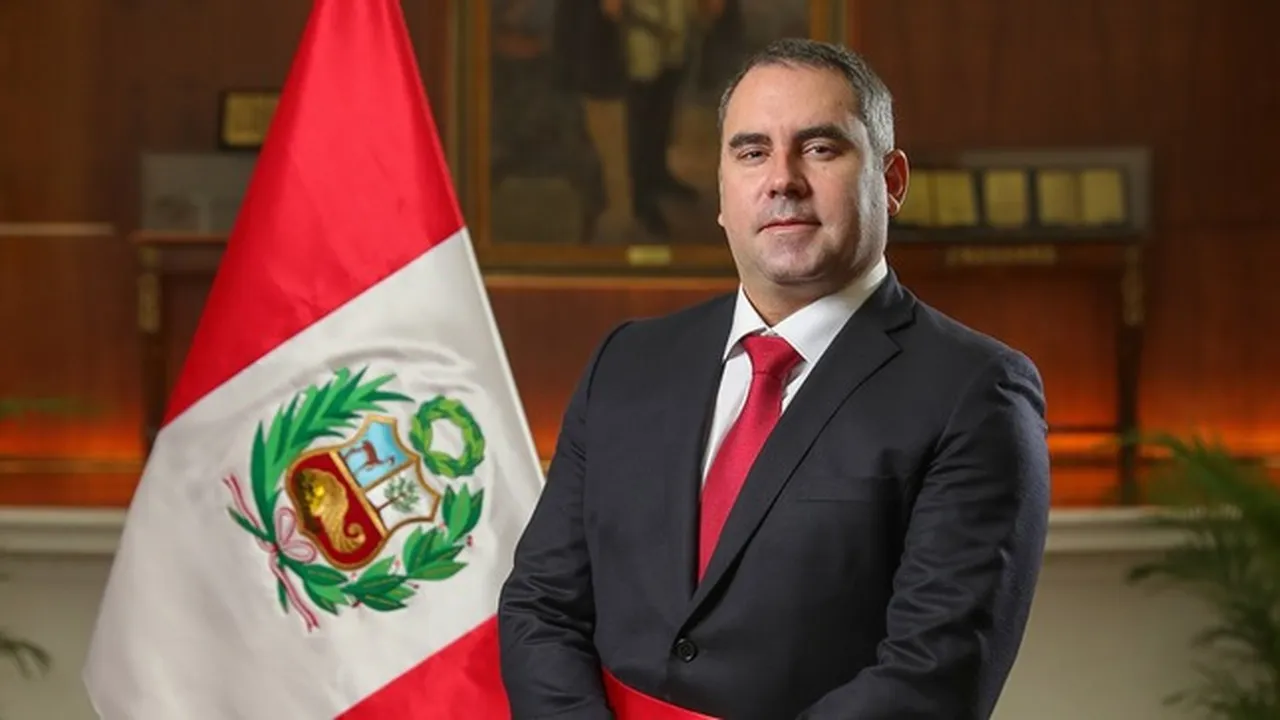Peru’daki Libertad Popular partisinin cumhurbaşkanı adayı Rafael Belaunde