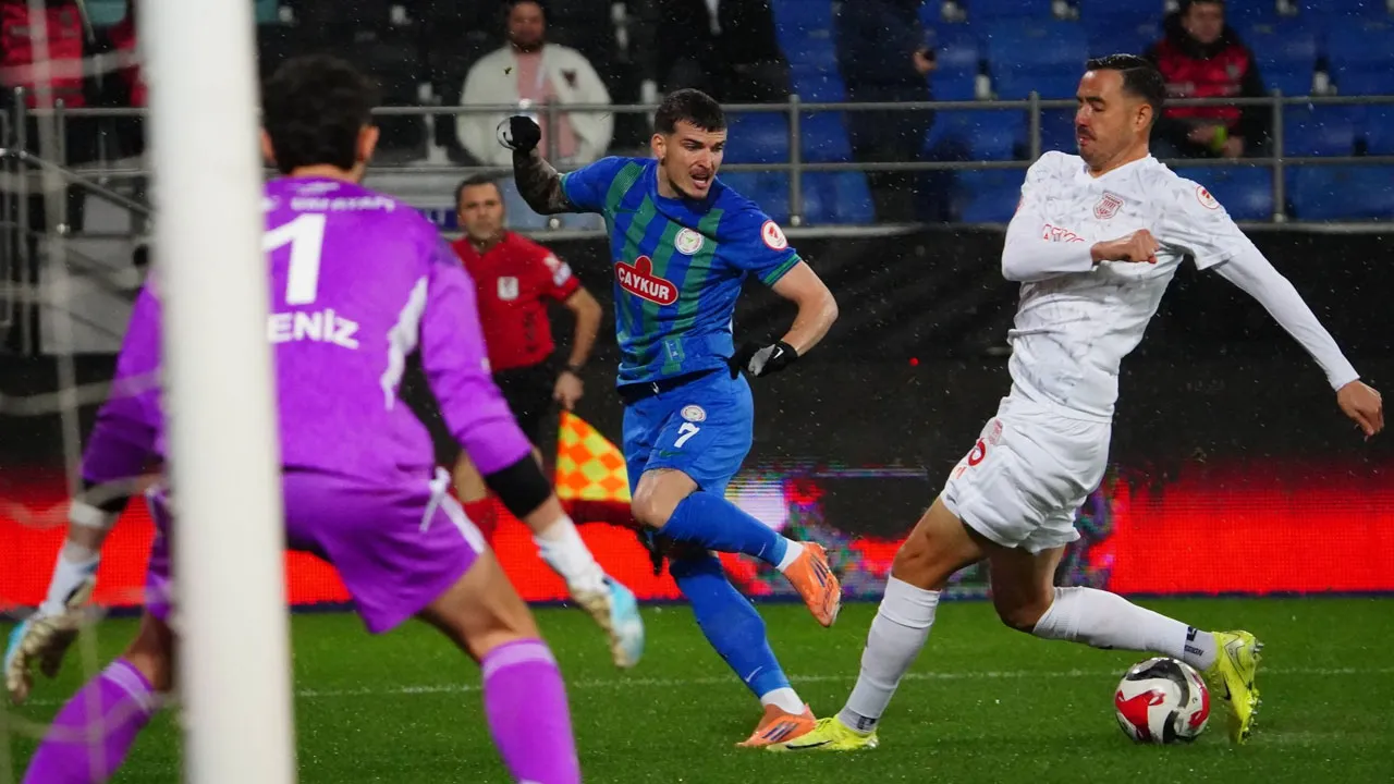 Rizespor yarım düzine gol attı, bir üst tura çıktı