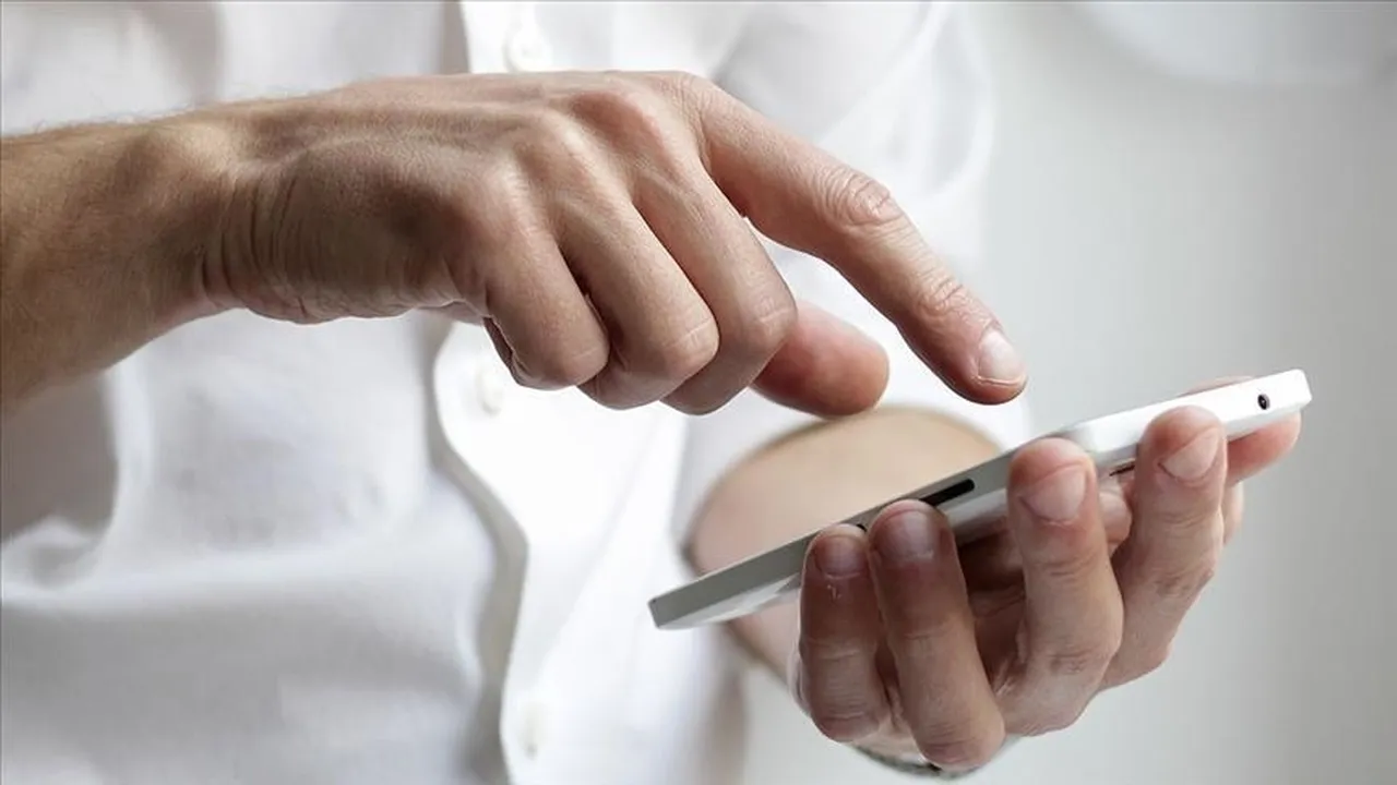 'Dolandırıcı' suçlaması ile karşı karşıya kaldı