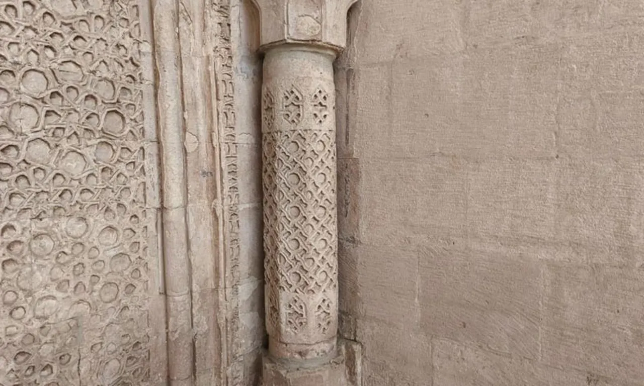Tunceli’de 621 yıllık mimari ustalık! Denge sütunları deprem hasarını gösteriyor