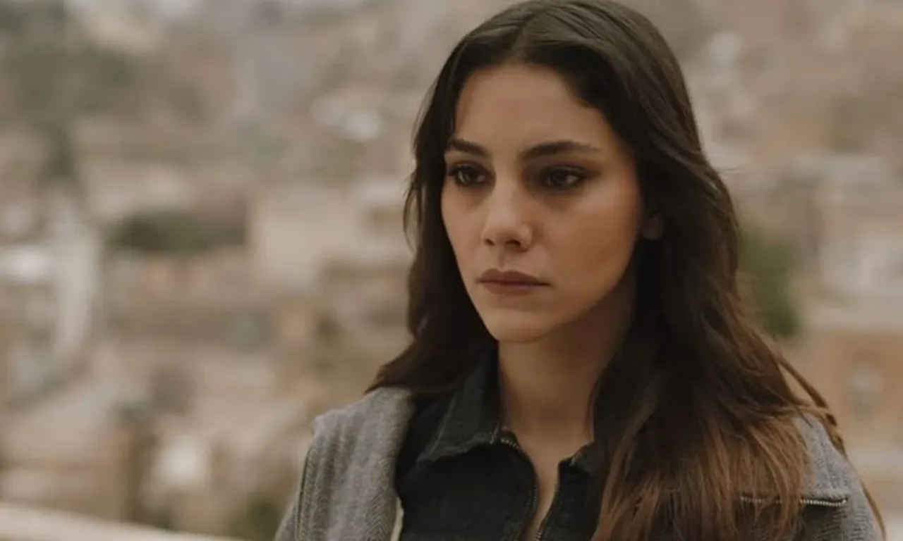 Ünlü oyuncuya çirkin tehdit! Dilin Döğer savcılığa koştu