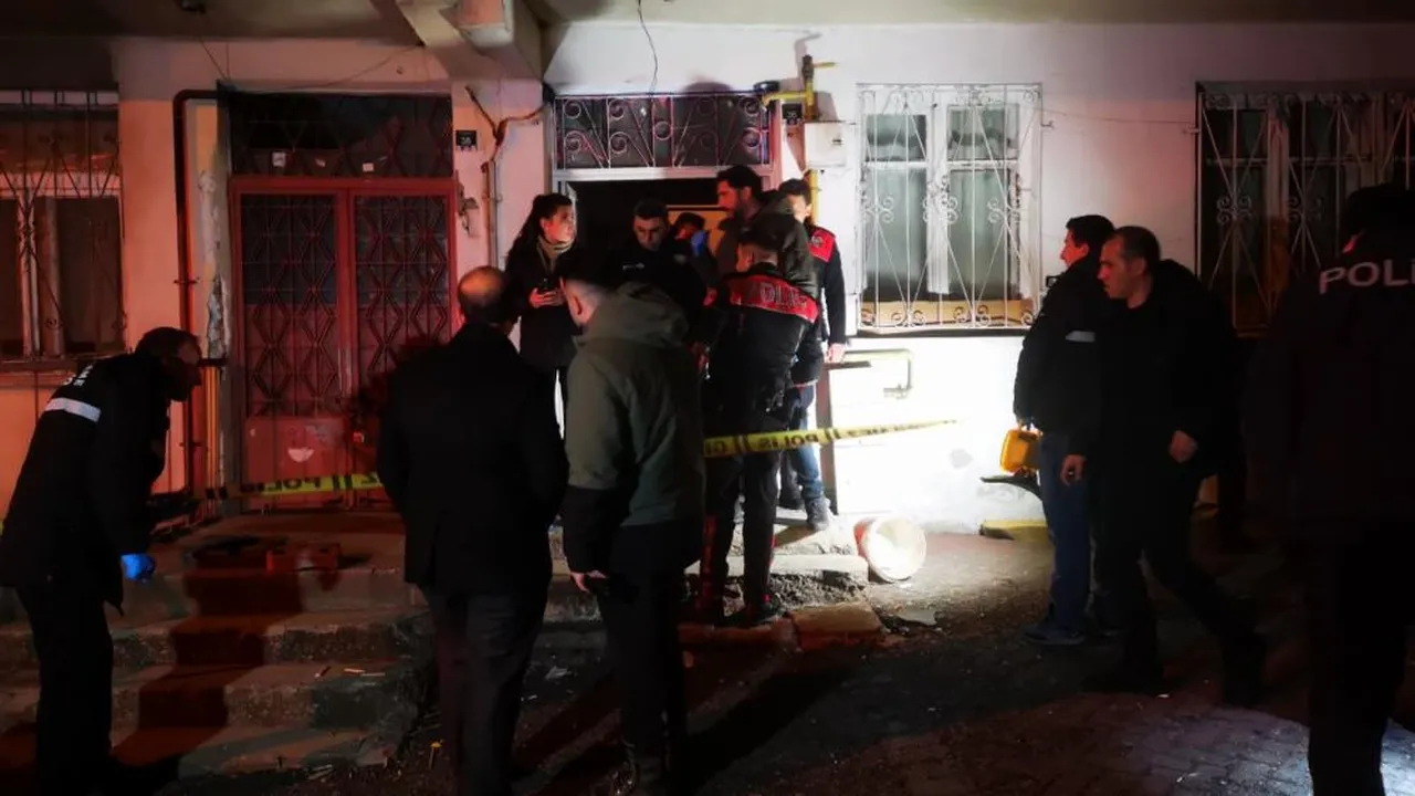 Erzurum'da bir kişi sokak ortasında baltalı saldırıya uğradı