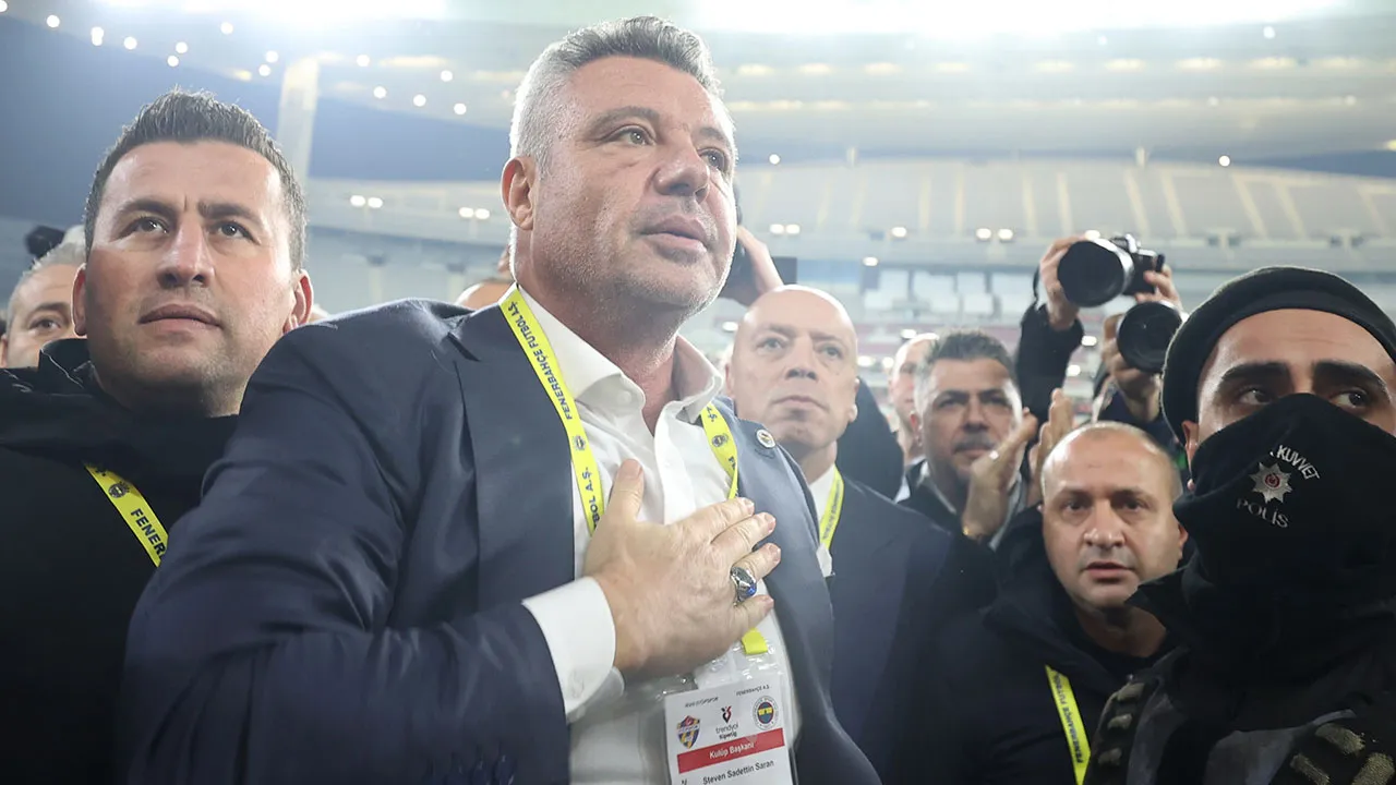 Fenerbahçe Başkanı Sadettin Saran'dan ilk açıklama: Başkaları gibi kaçmayız!