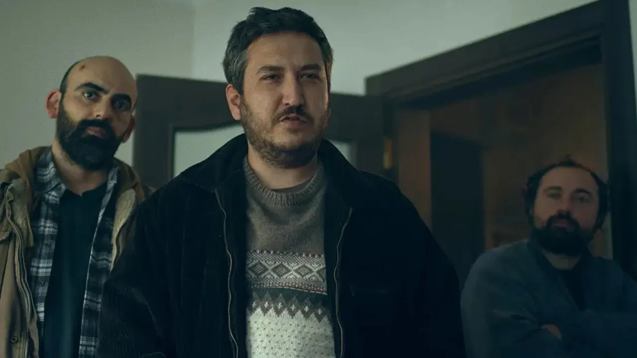 Feyyaz Yiğit baba oldu! Güzel haberi Candaş Tolga Işık duyurdu