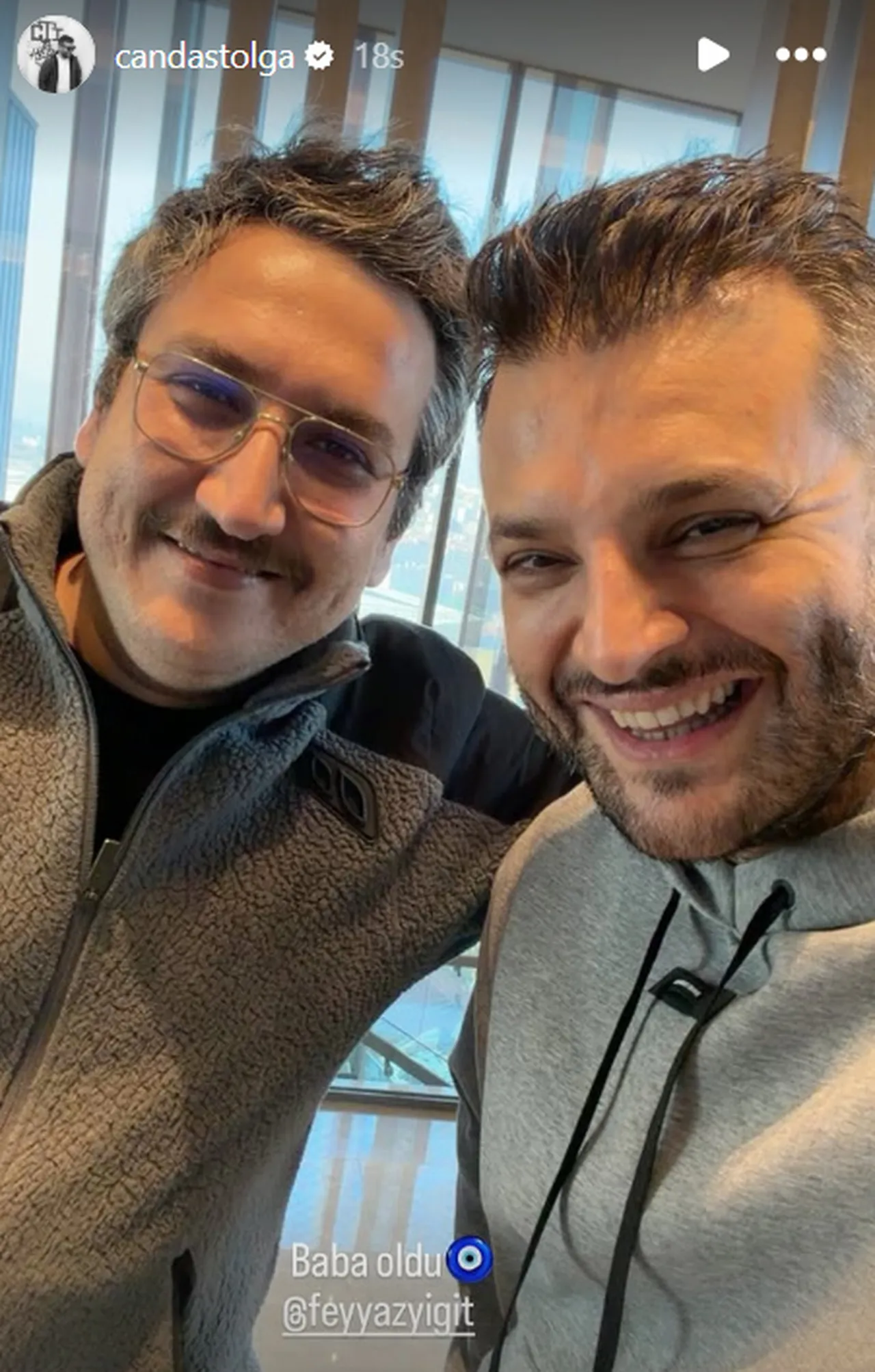 Feyyaz Yiğit baba oldu! Güzel haberi Candaş Tolga Işık duyurdu