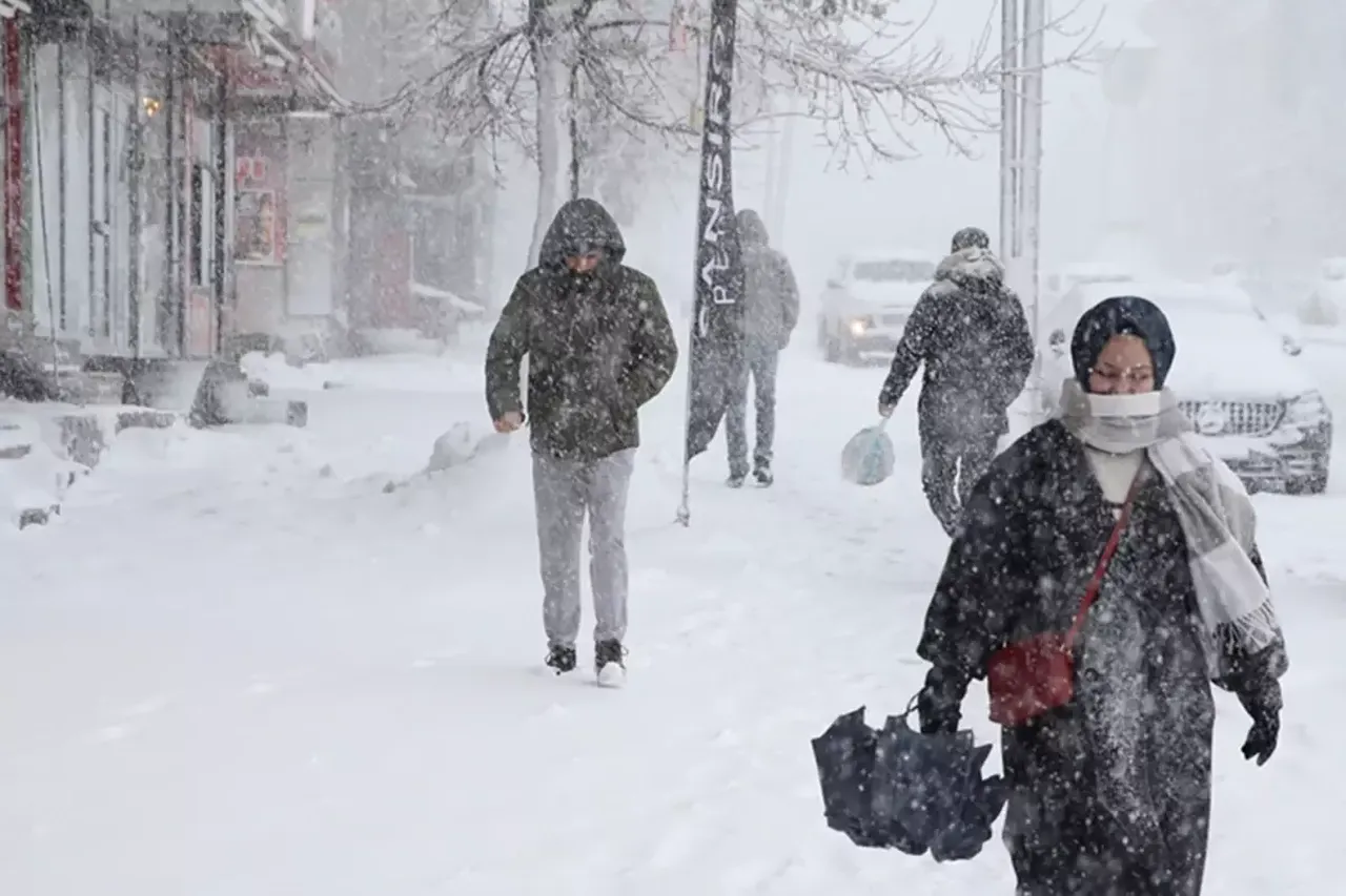 Kar ne zaman yağacak? Pazartesi 11 ilde kar yağışı bekleniyor!