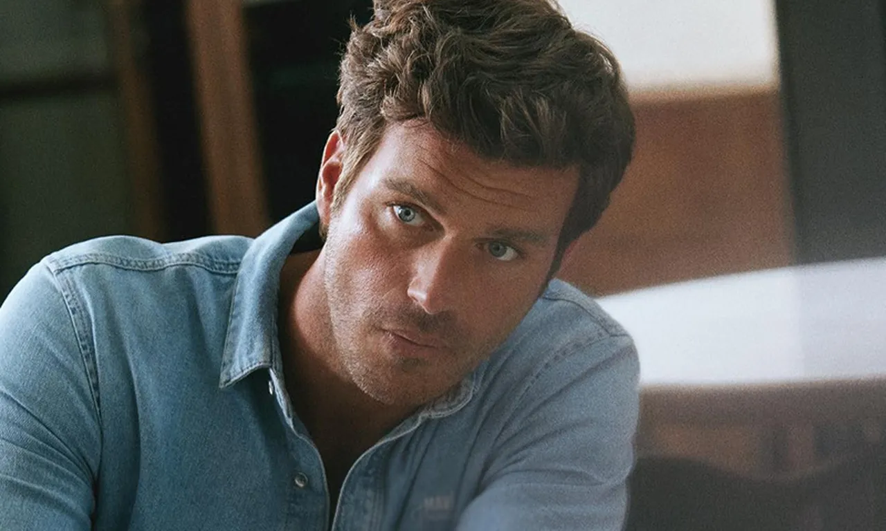 Kıvanç Tatlıtuğ yeni dizisiyle dönüyor! Rolü de belli oldu