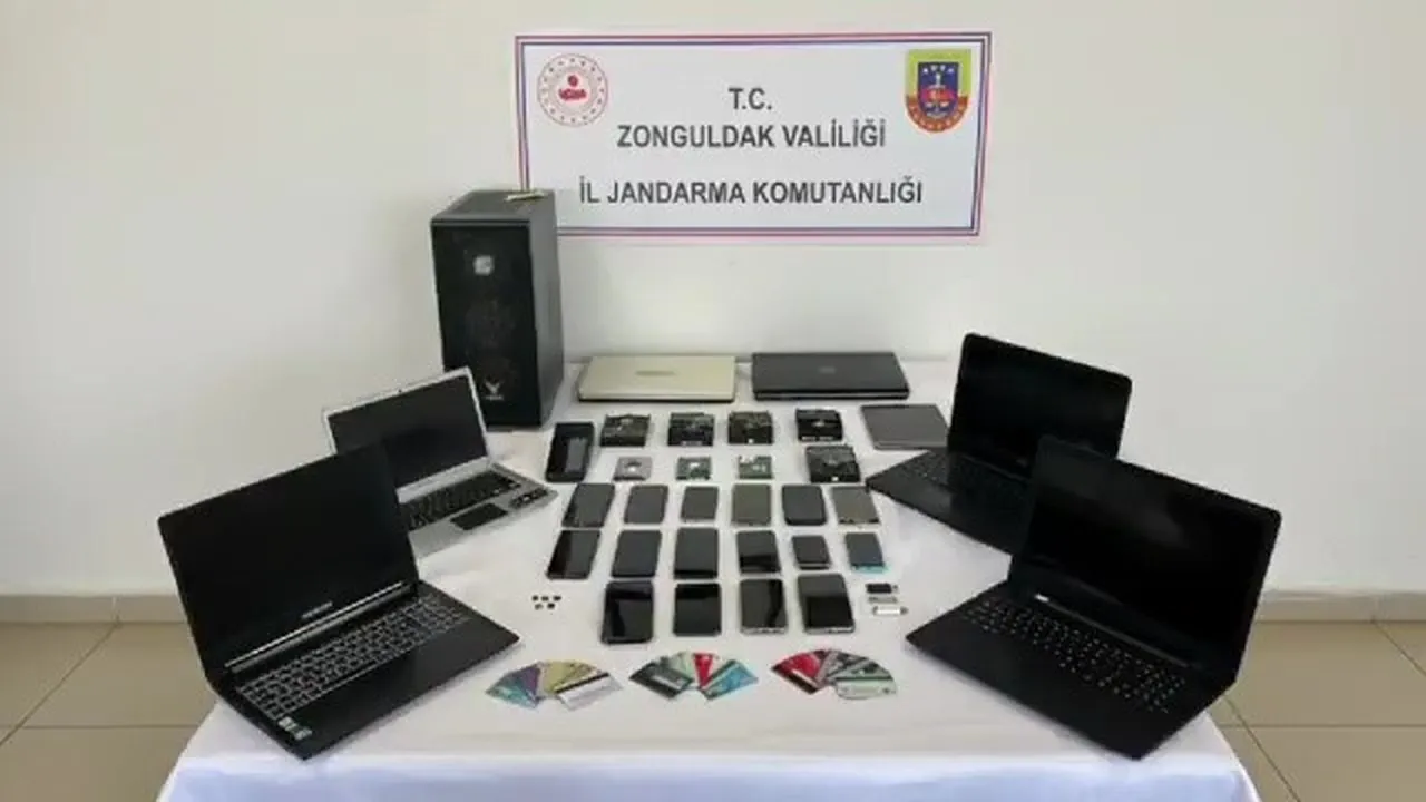 Zonguldak'ta 'sınavsız ehliyet' dolandırıcılığı operasyonu: 10 gözaltı