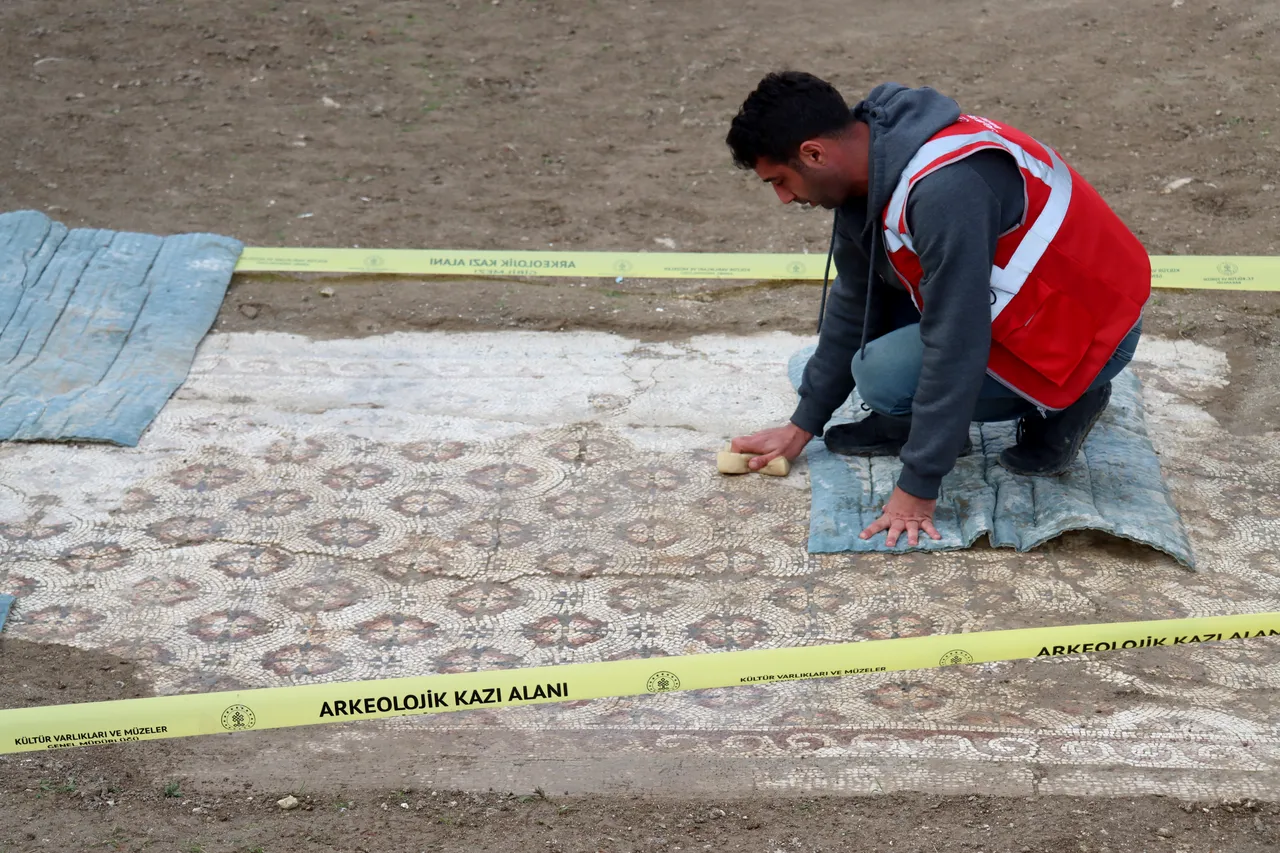 Kazı çalışmasına ait görseller