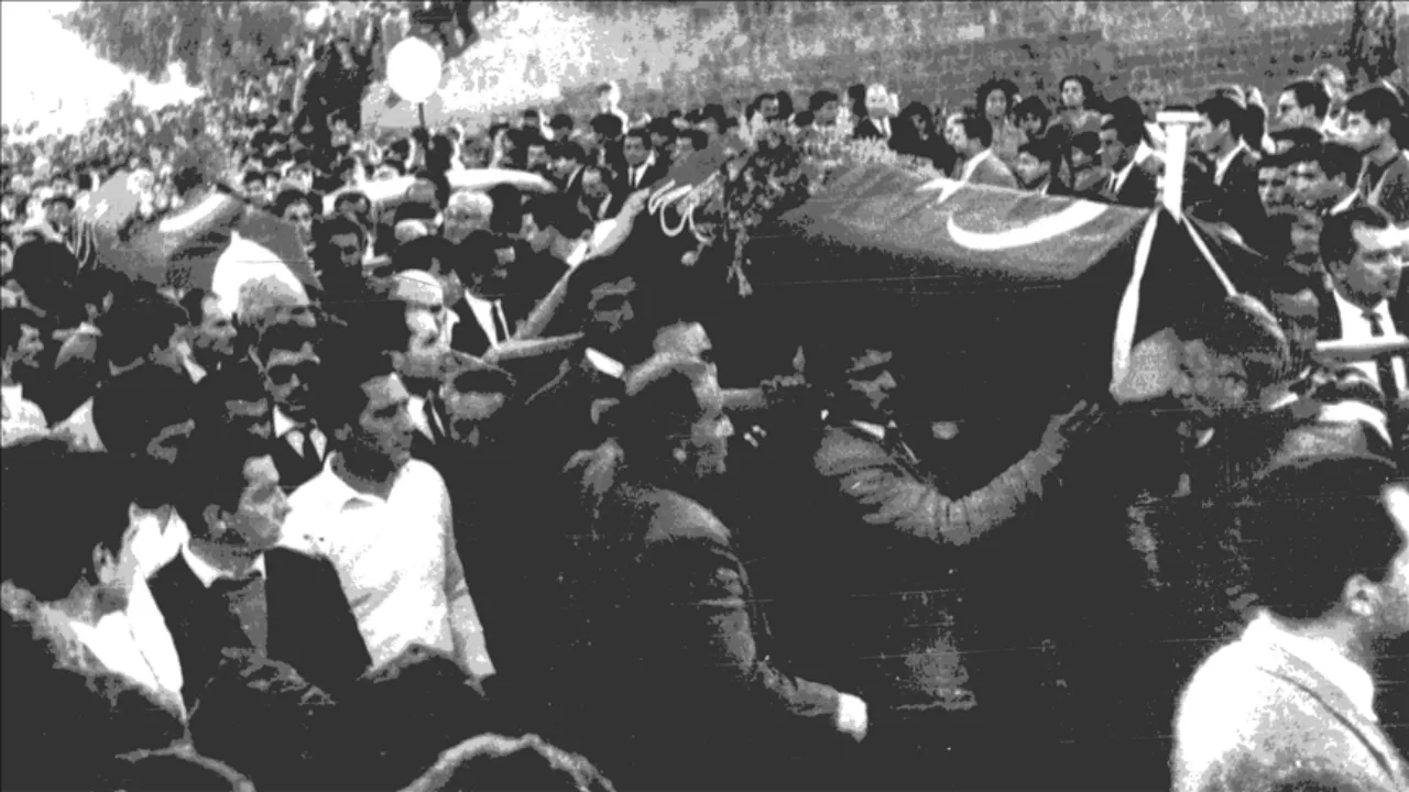 Kanlı Noel'de hayatını kaybedenler anılıyor: Kanlı Noel nedir, ne zaman gerçekleşti?