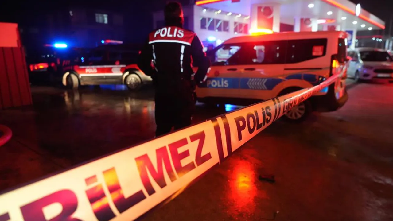 Kırıkkale’de kız meselesi kanlı bitti! 3 kişi hastanelik oldu