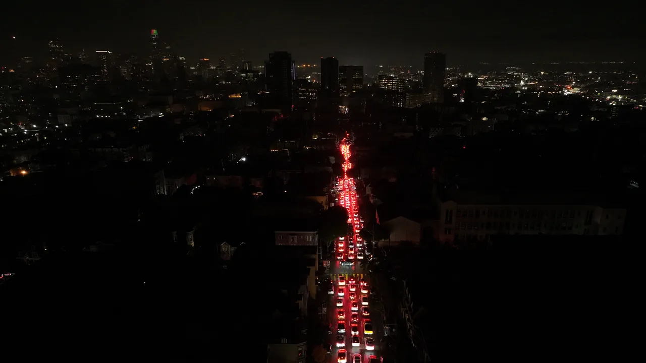 San Francisco'da dev elektrik kesintisi! Şehirde hayat felç oldu