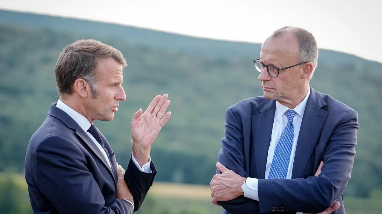 Zirve öncesi cephe değiştirdi! Macron, Merz’i son anda sırtından vurdu!