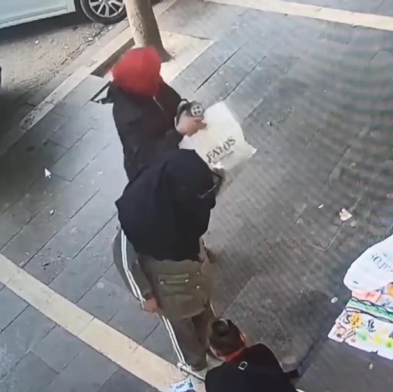 700 bin liralık ‘misafir’ vurgunu! Apartman apartman gezen hırsızlar tutuklandı