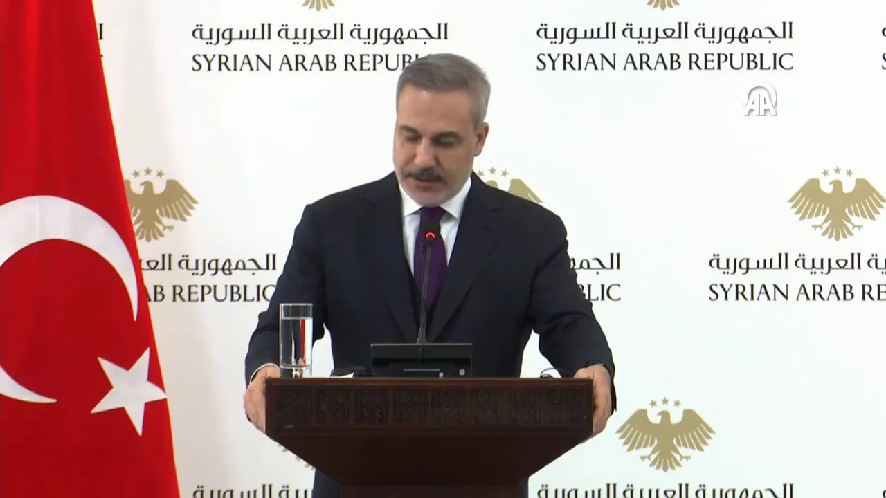 Dışişleri Bakanı Fidan'dan SDG mesajı! "Kimlerle iş birliği yaptığını biliyoruz"