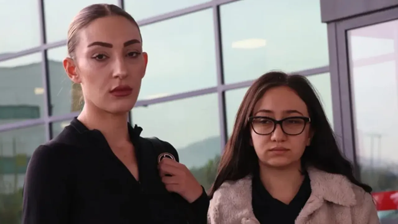 Gül Tut’un kızı Tuğyan Ülkem Gülter ile arkadaşı Sultan Nur Ulu