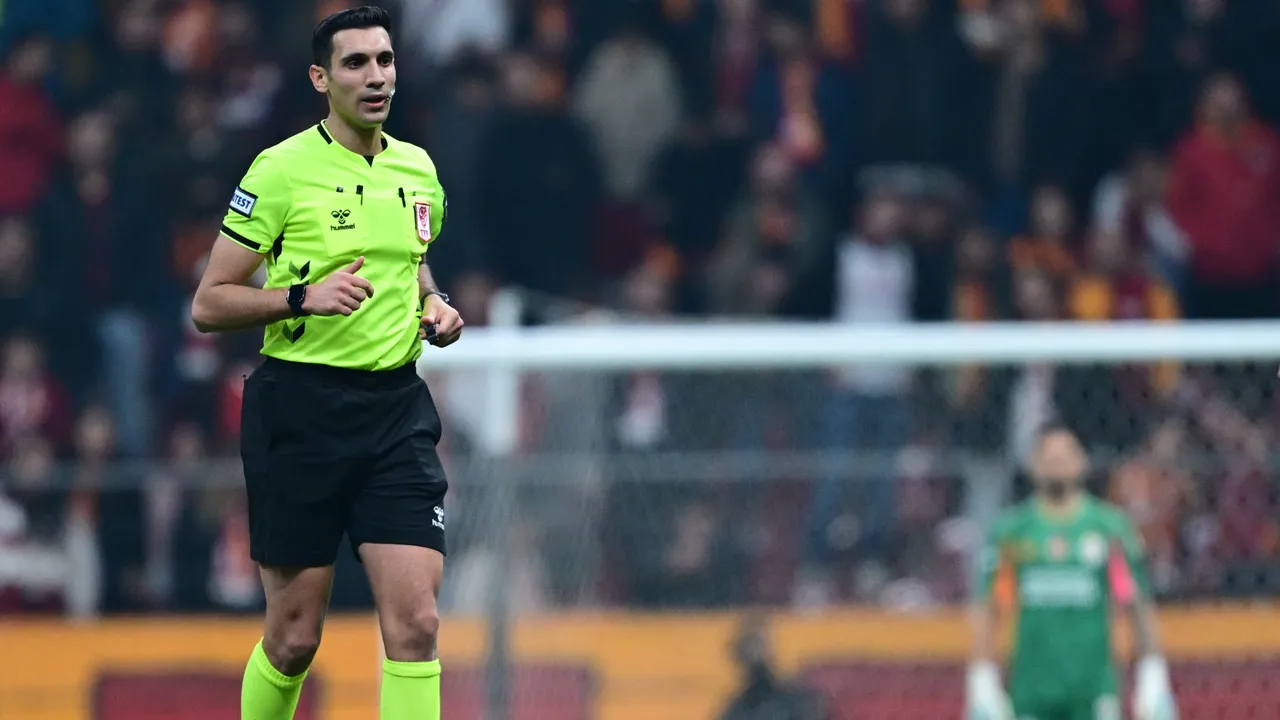 Torreira için verilen kararlar maça damga vurdu: Eski hakemler ne dedi?