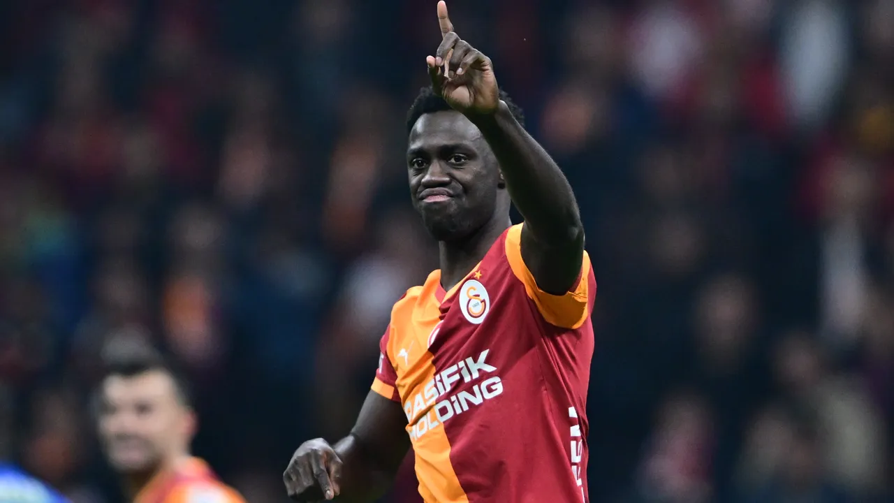 Torreira için verilen kararlar maça damga vurdu: Eski hakemler ne dedi?