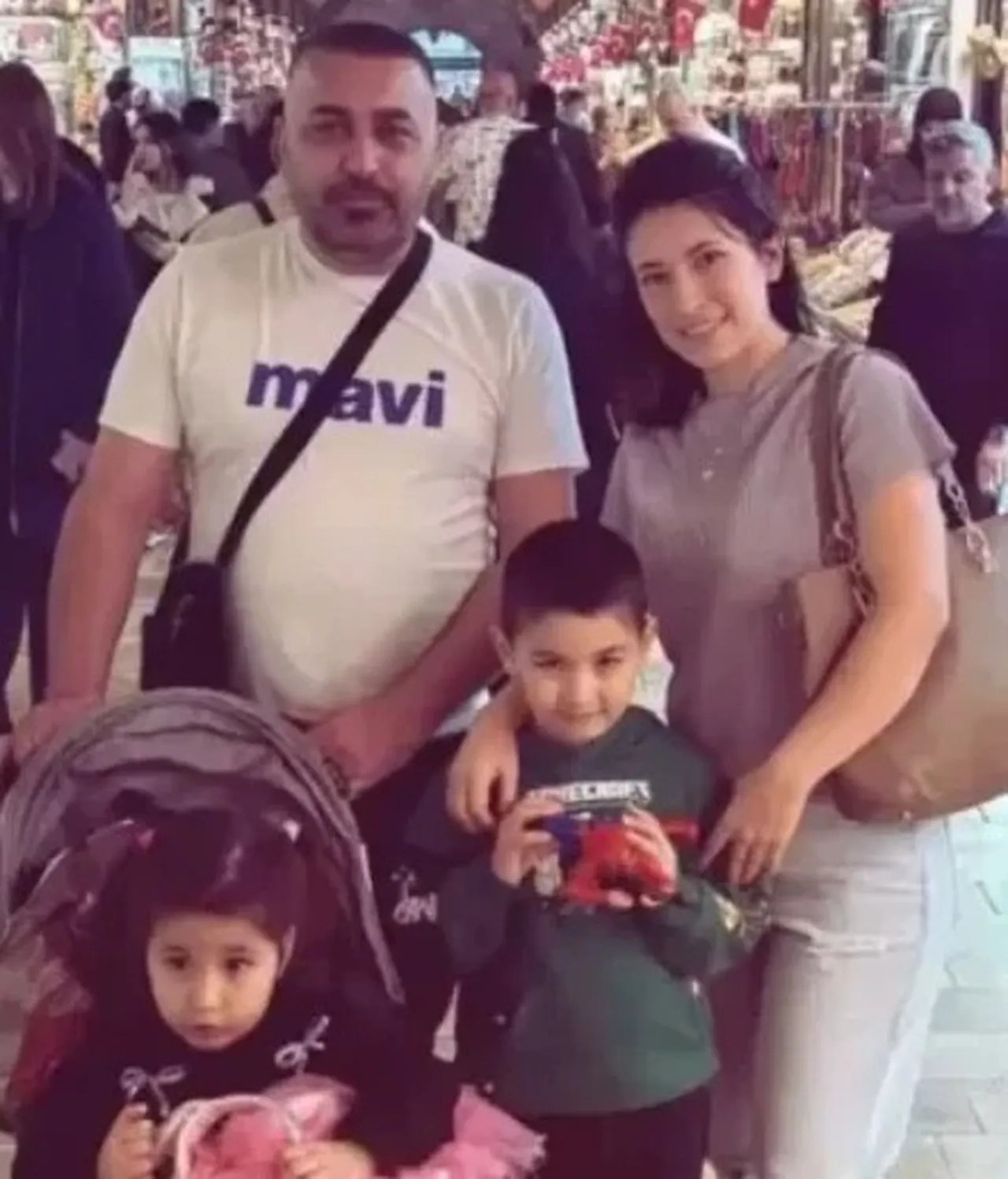 Hayatını kaybeden Böcek ailesi.