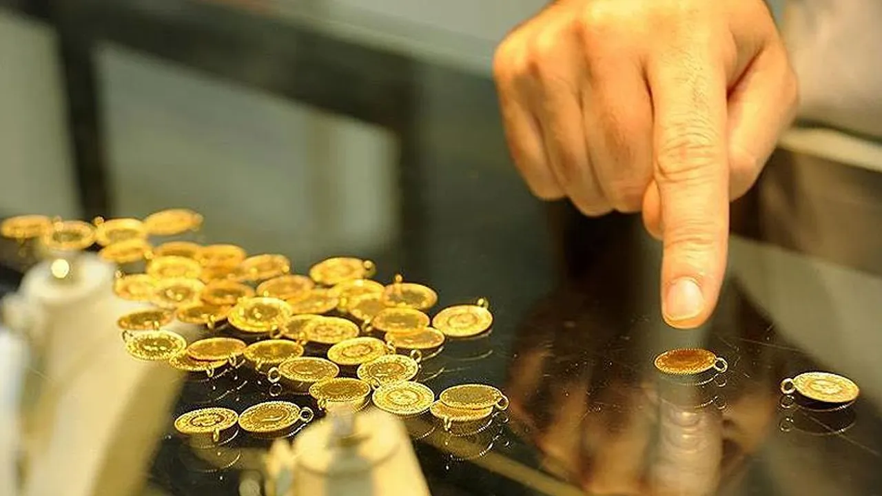 Gram altında yeni rekor! Ons fiyatı 4.500 dolara dayandı