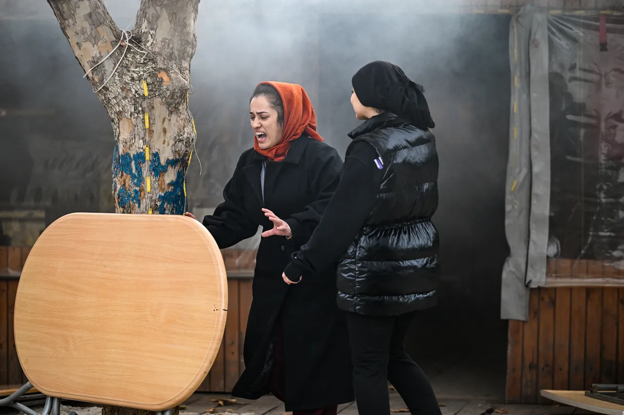 Seyhan Baraj Gölü kıyısında yıkım gerginliği! 4 kişi gözaltında