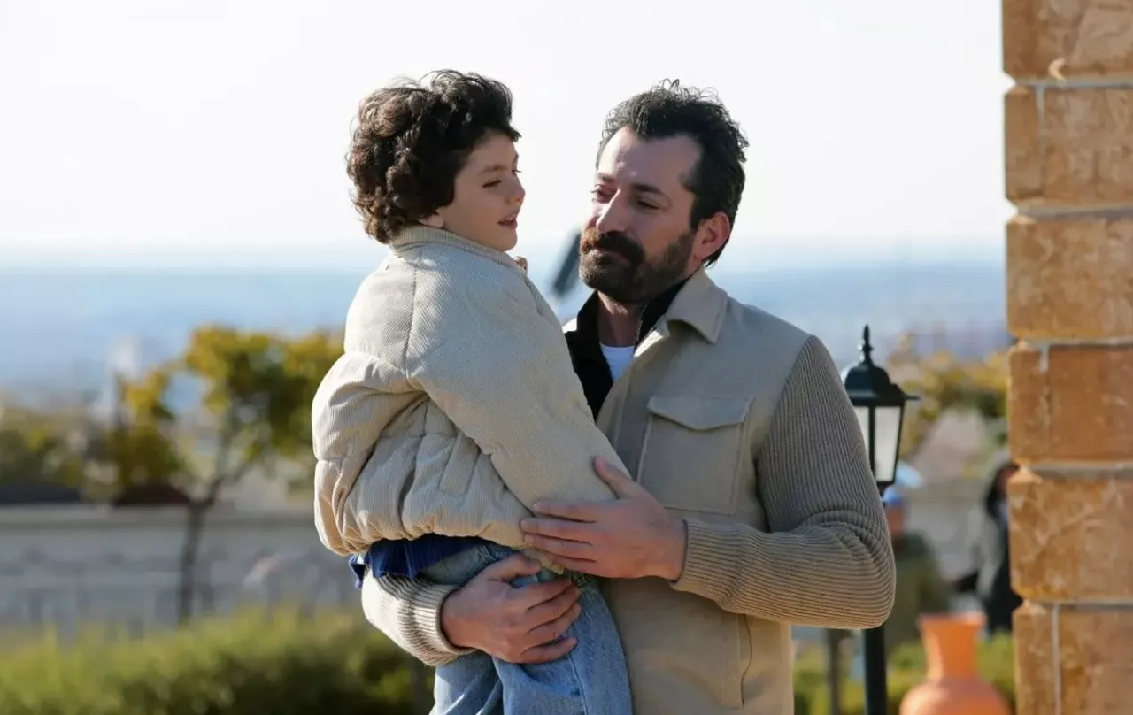 Uzak Şehir 44. bölüm fragmanı yayınlandı mı? Gözler yeni bölüm fragmanına çevrildi