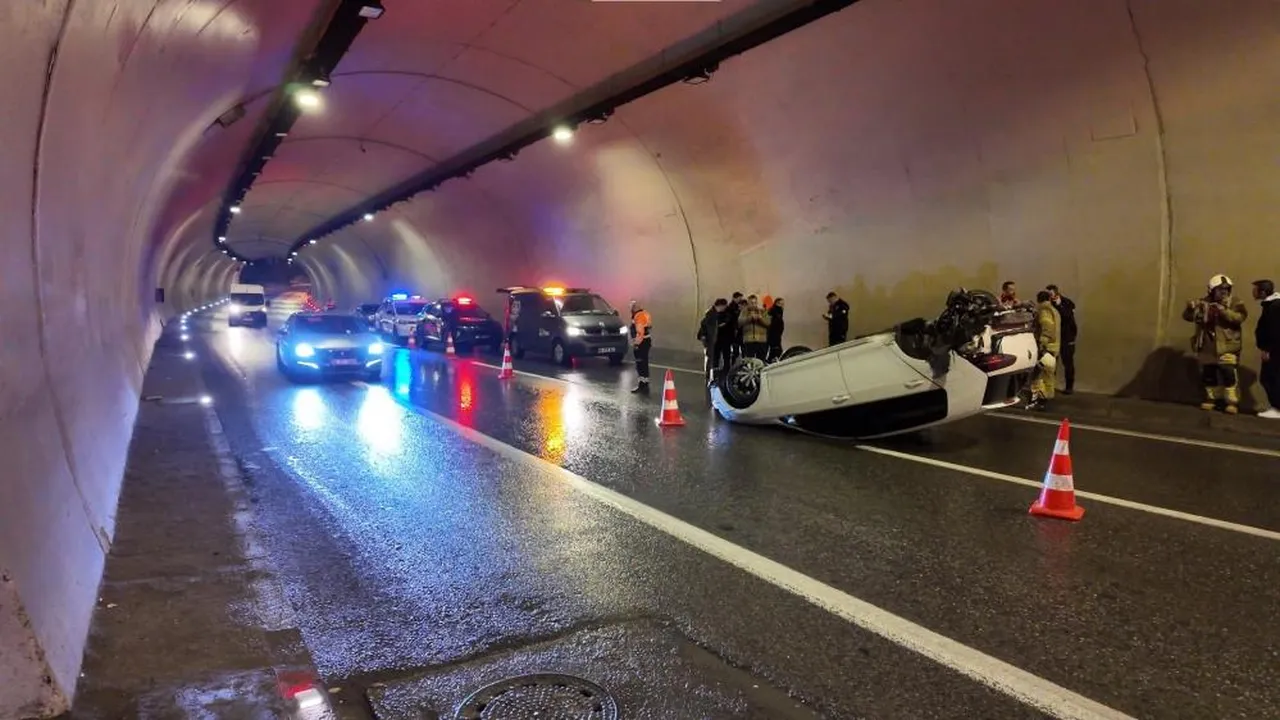 Yağış takla attırdı! Üsküdar'da yürekler ağza geldi