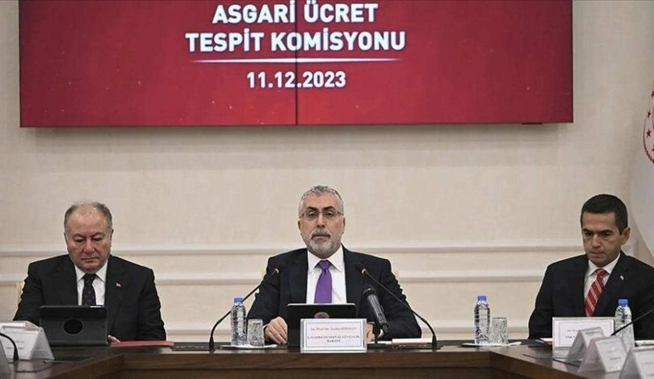 Yeni asgari ücret bu kalemleri değiştirecek! İşsizlik maaşı, borçlanmalar, GSS primleri...