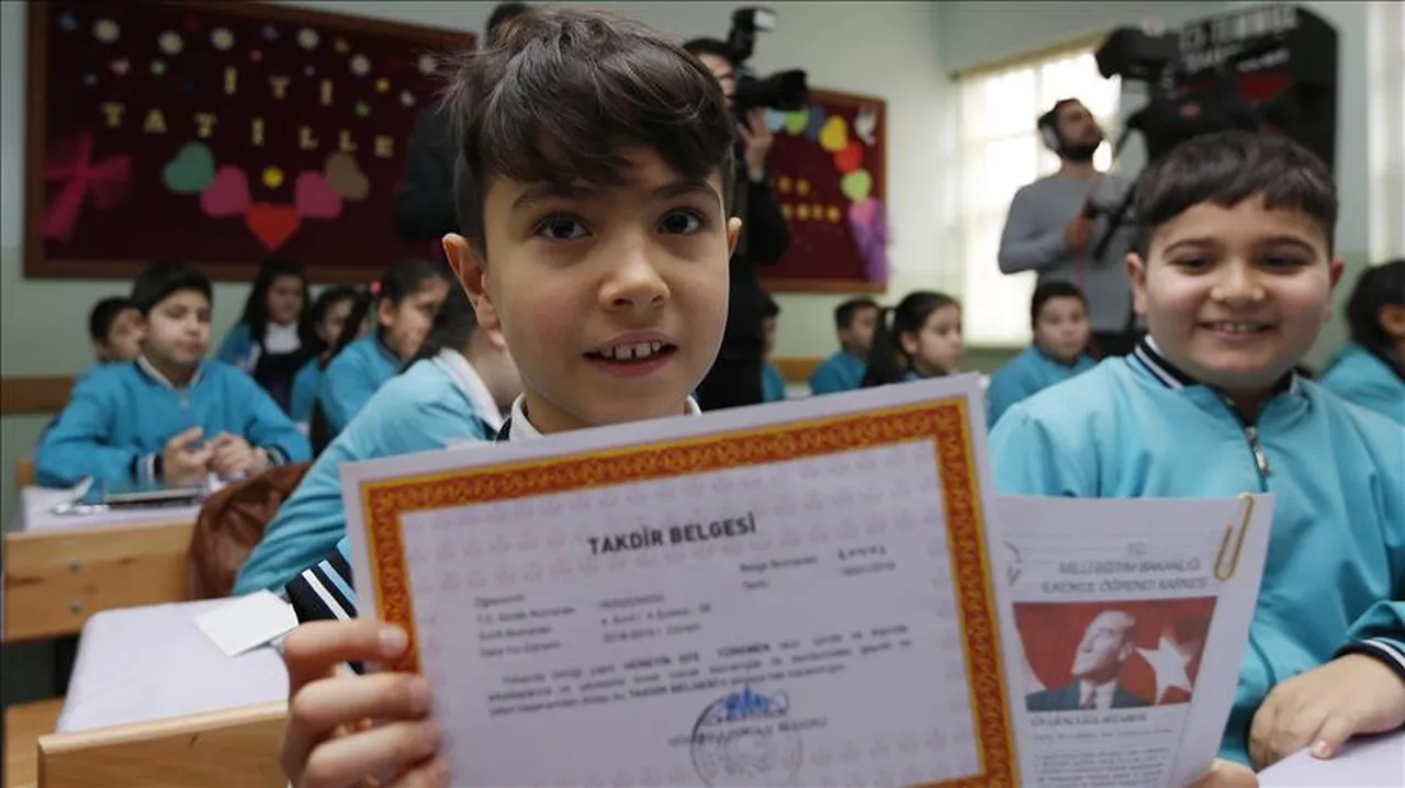 15 tatil ne zaman, kaç gün kaldı? 2026 MEB sömestr tatili için geri sayım başladı