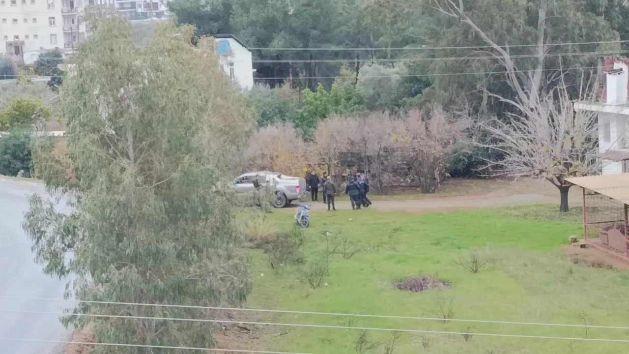 Antalya’da babası ve yengesini vuran şüpheli 3 saat sonra teslim oldu