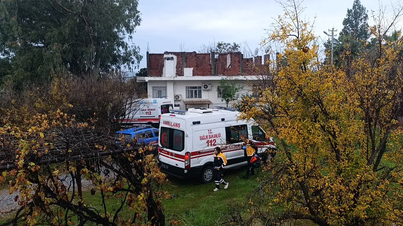 Antalya’da babası ve yengesini vuran şüpheli 3 saat sonra teslim oldu