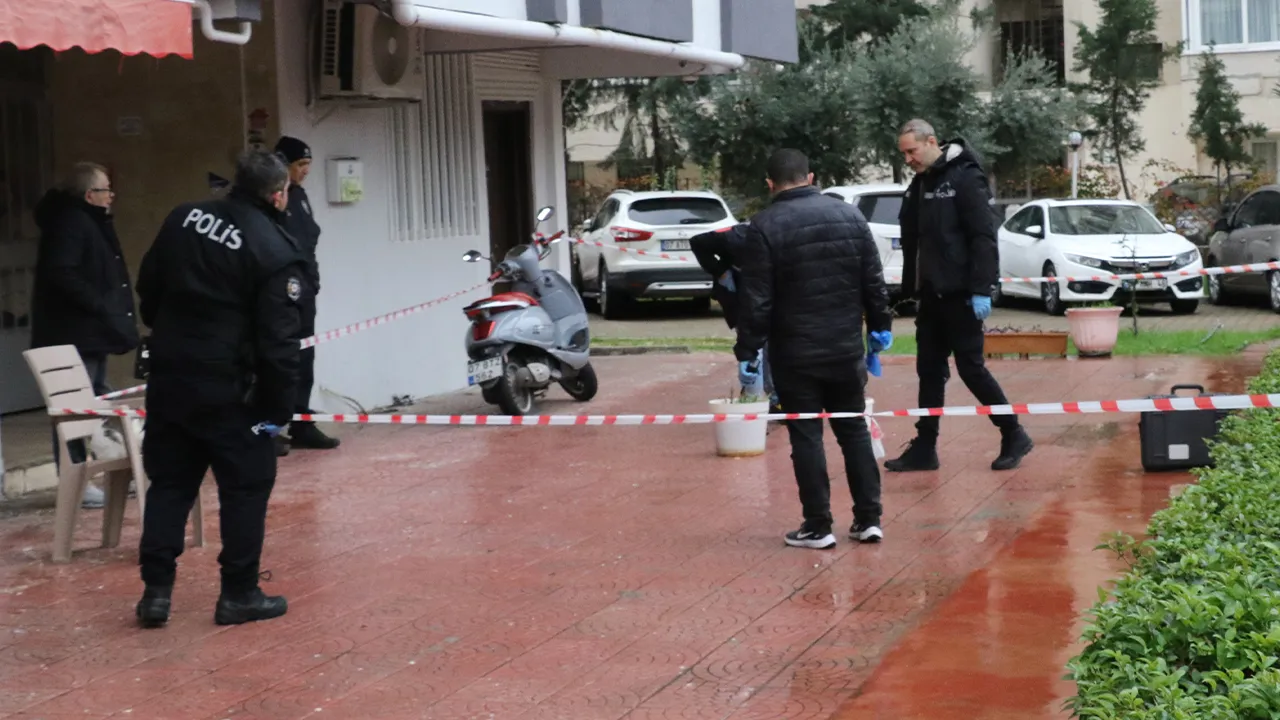 Oğlundan 1 gün sonra anne de balkondan düşerek öldü