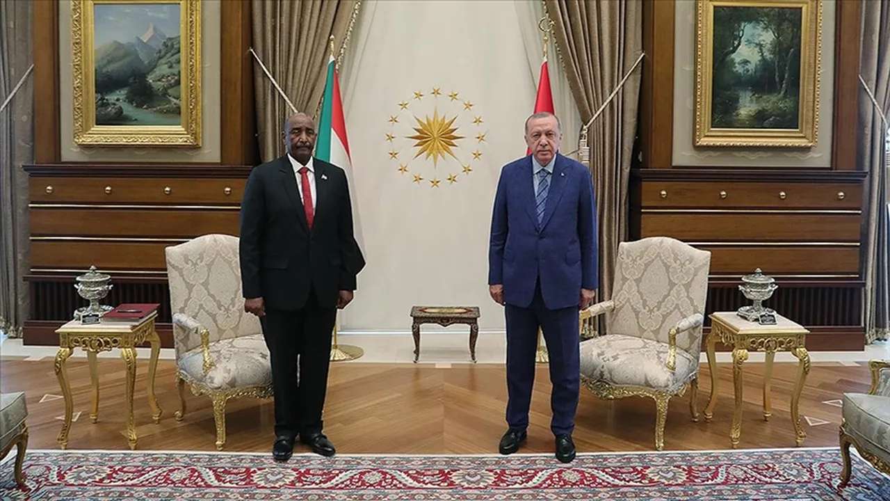 Cumhurbaşkanı Erdoğan davet etmişti! Sudan lideri El Burhan Türkiyeye geliyor
