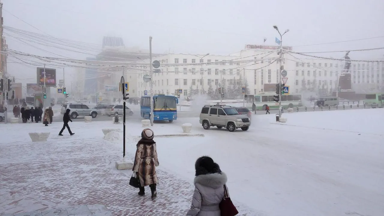 Dünyanın en soğuk şehri Yakutsk! -64 derecede 10 kiloluk giysilerle hayat