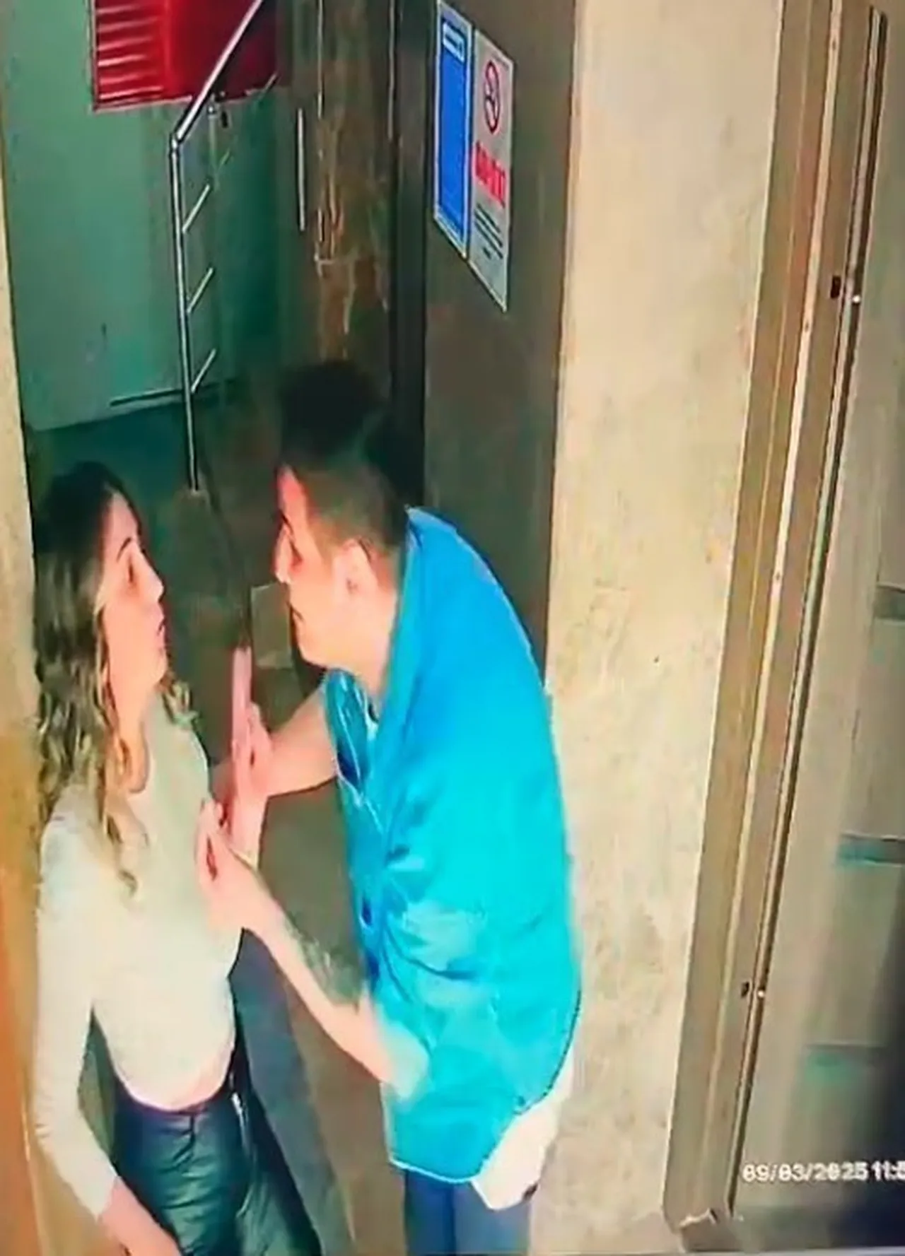 Hemşire eşini satırla öldürmüştü! Mahkemede utanmadan konuştu: Kes lan sesini