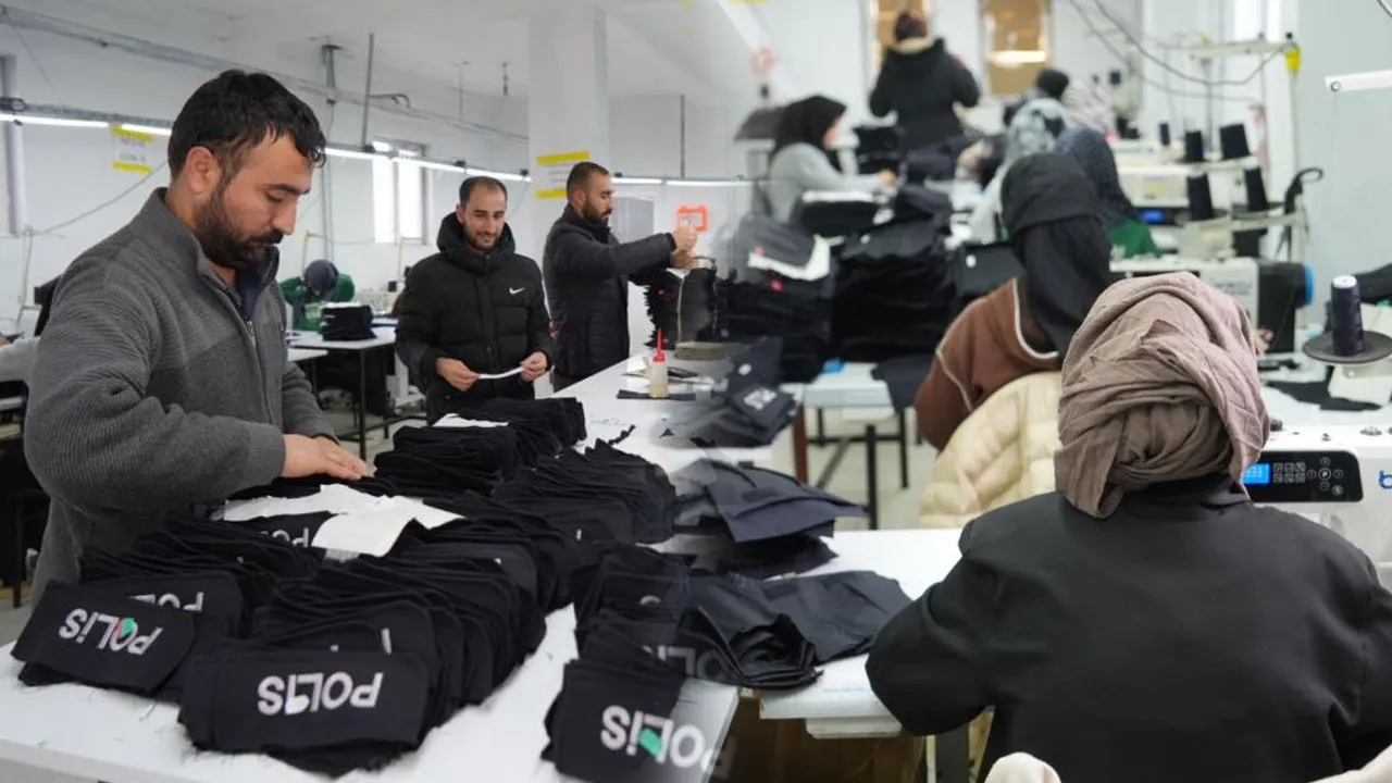 İstanbul'u bıraktı, köyüne fabrika kurdu!