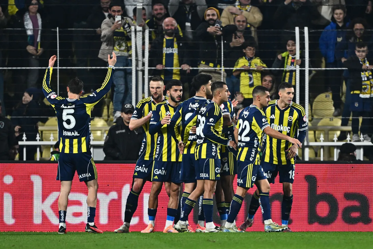 Fenerbahçe'nin tek golünü Marco Asensio kaydetti