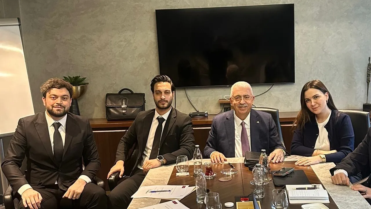 Ahlatcı Holding'den gelecek odaklı yapay zekâ yatırımı: BixCod