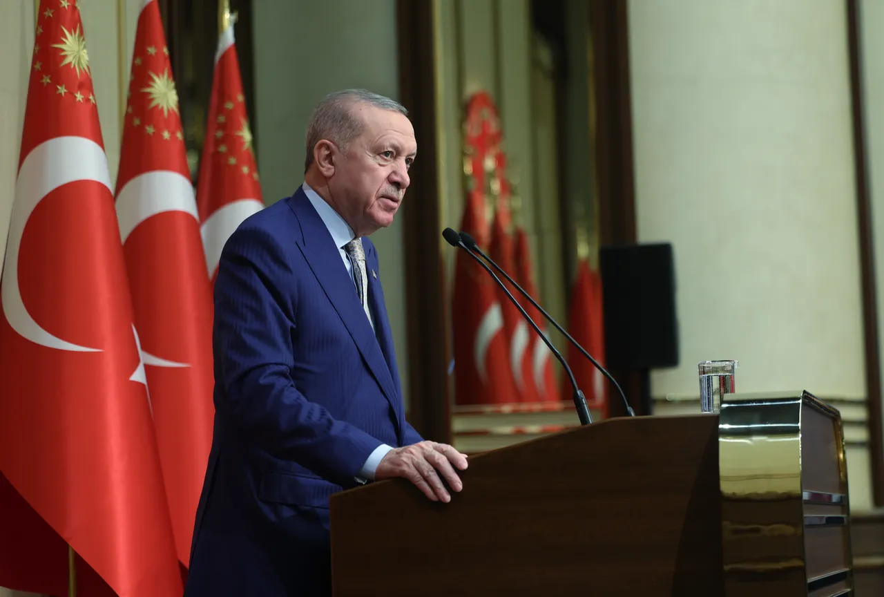 Cumhurbaşkanı Erdoğan'dan muhalefete 'Avrupa Türkleri' tepkisi: Kimseye ezdirmeyiz, hadlerini bildiririz