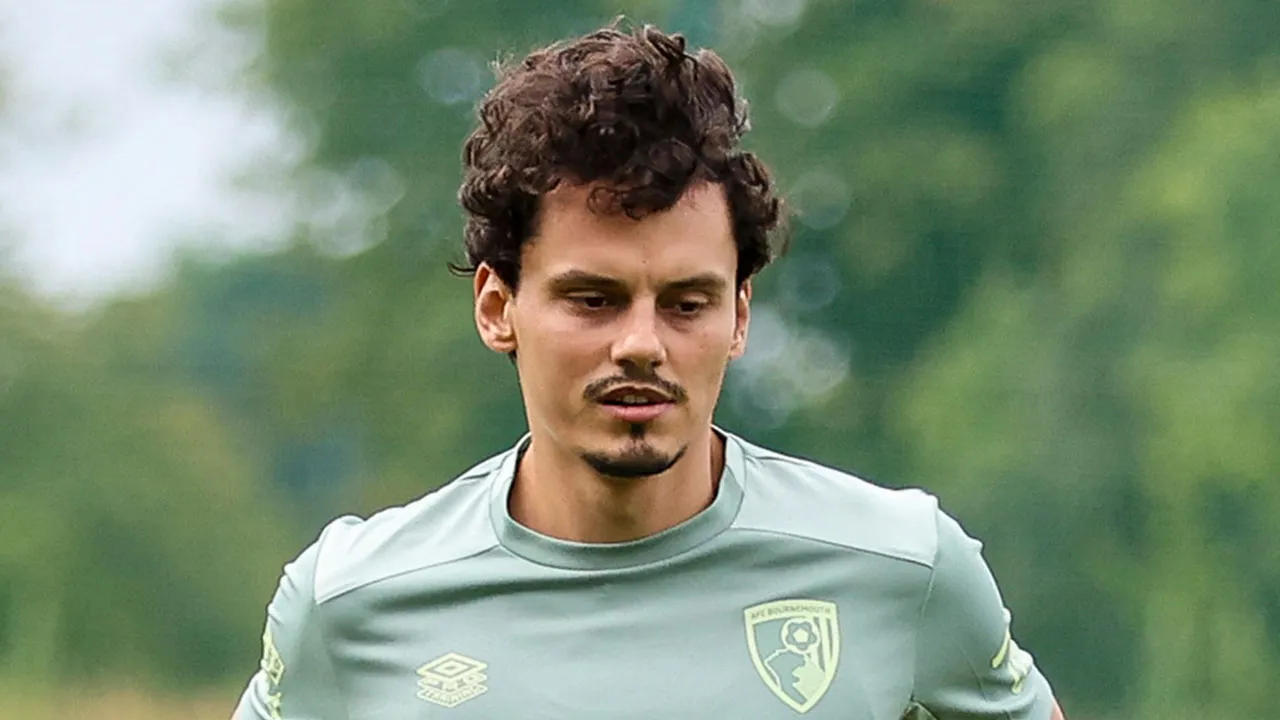 Enes Ünal transferi için ilk temas kuruldu: Milli oyuncu dönmek istiyor