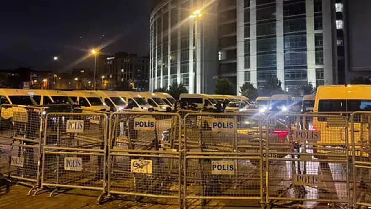 Gözaltındaki Sadettin Saran için Çağlayan Adliyesi'nde önlem