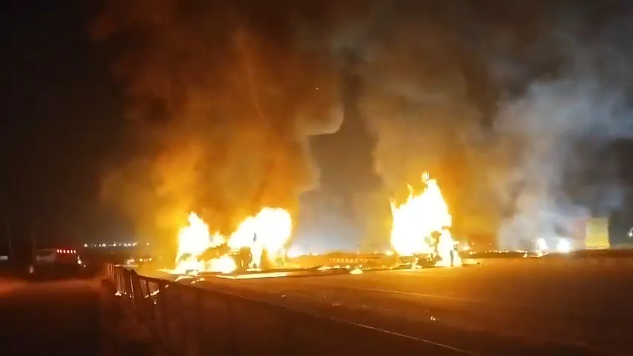 Hindistanda katliam gibi kaza! 9 kişi hayatını kaybetti, çok sayıda yaralı var